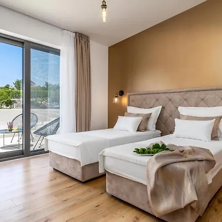 Eden Luxury Vila
