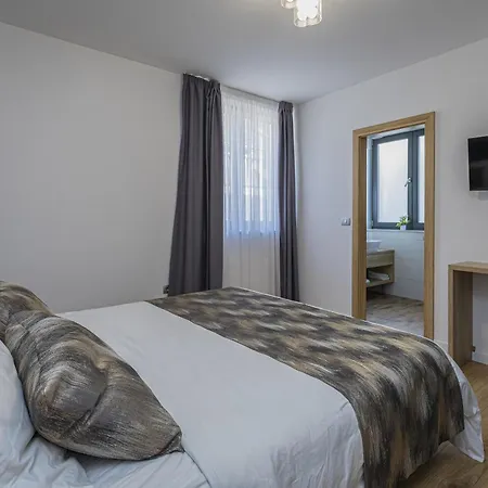 Eden Luxury Vila *