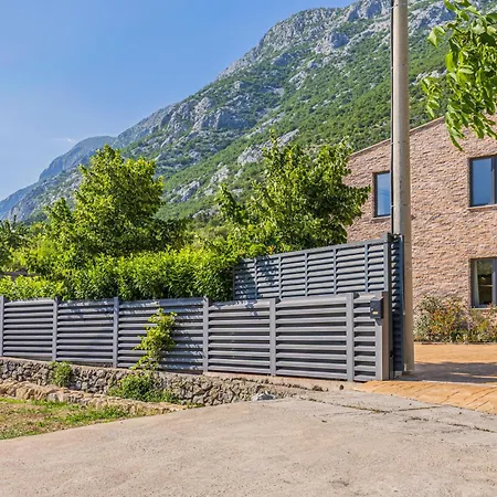 Eden Luxury Vila Čisla